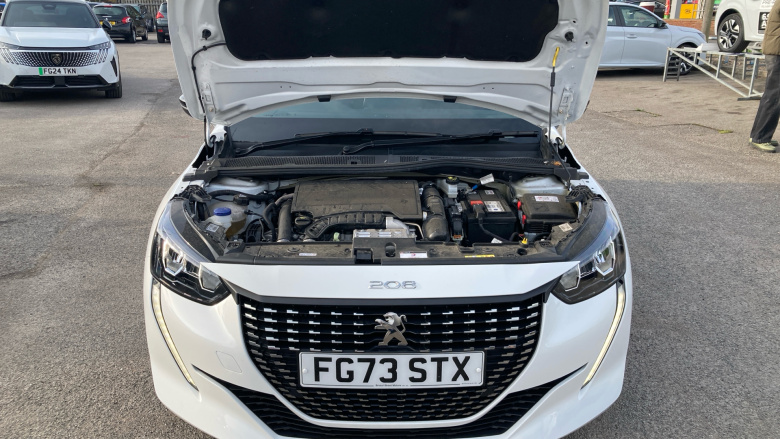 Peugeot 208 1.2 PureTech 100 Allure Premium + 5dr Petrol Hatchback